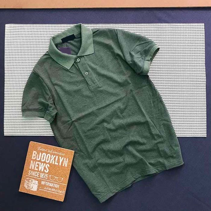 Áo sweater nữ form rộng local brand ONTOP - xanh rêu | ONTOP Local Brand