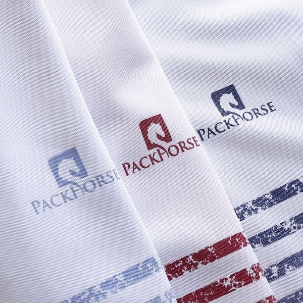 Logo áo thun nam có cổ bẻ Packhorse cách điệu